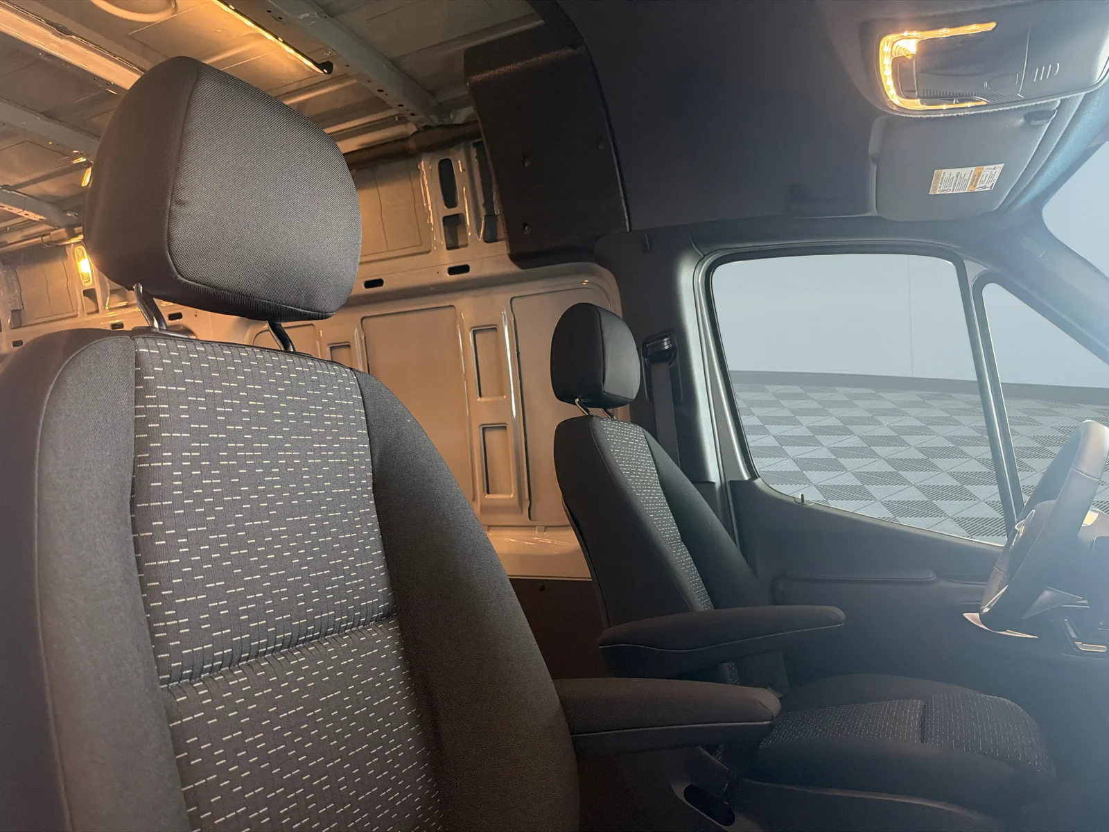 Used 2025 Silver Mercedes-Benz 2500 Standard Roof image 30
