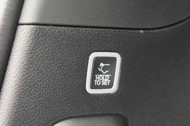 New 2026 Fathom Blue Pearl-Coat Exterior Paint (Late Availability) Jeep Limited Altitude image 26