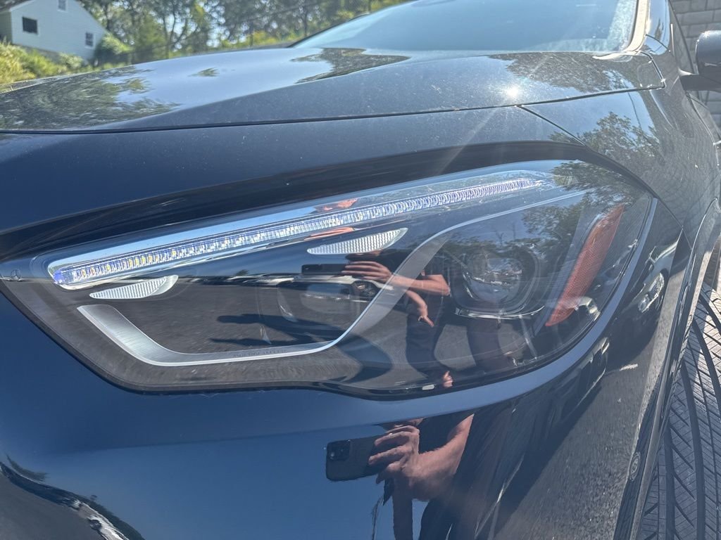 2026 Mercedes-Benz GLA AMG GLA 35 - Photo 16