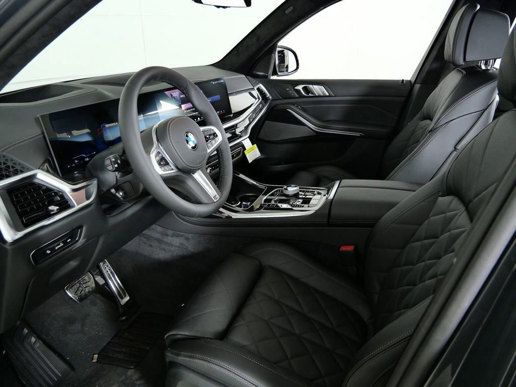 Used 2026 Dravit Grey Metallic BMW xDrive40i image 37