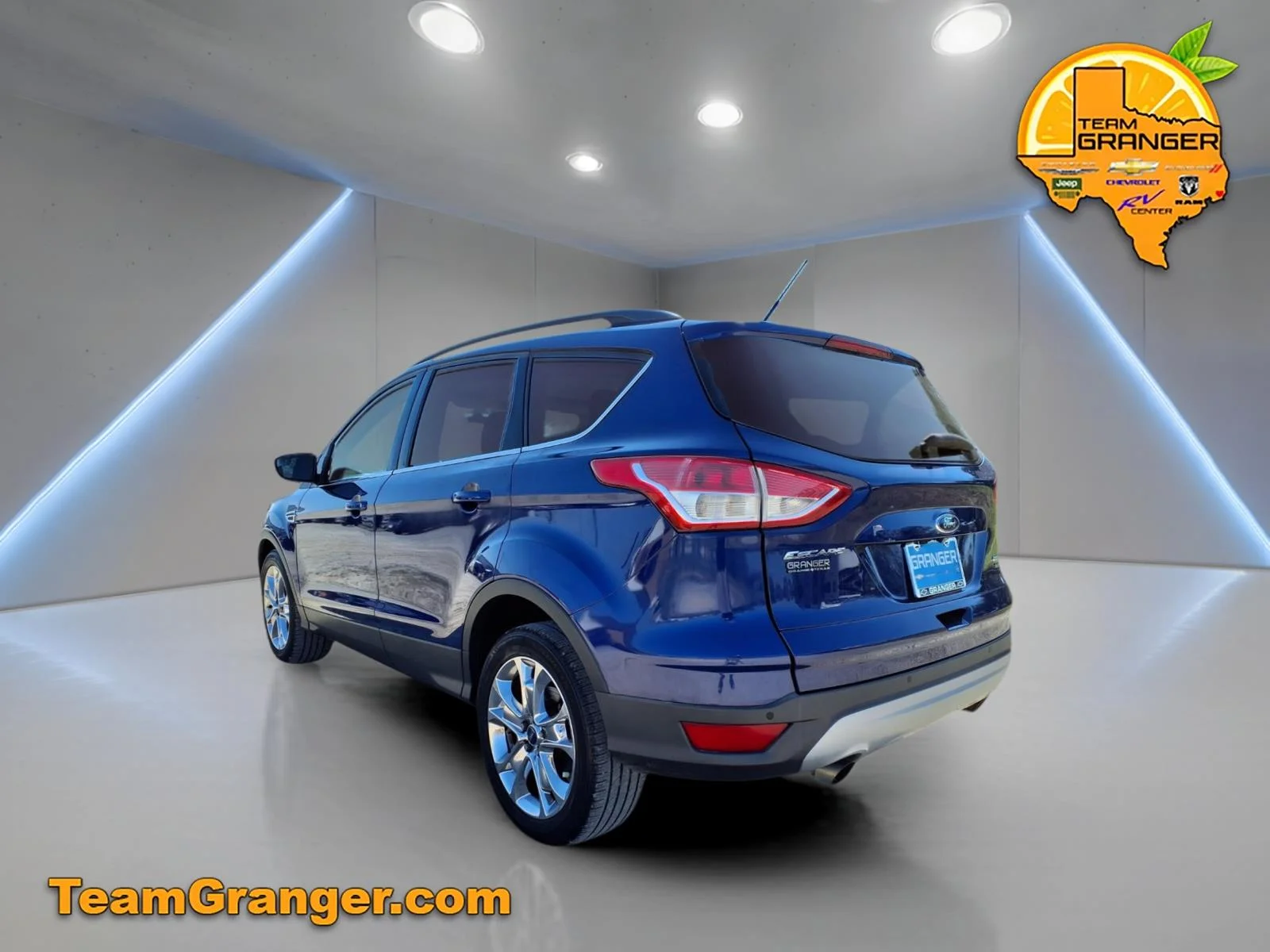 Used 2016 Ford Escape SE with VIN 1FMCU9GX1GUB79995 for sale in Orange, TX