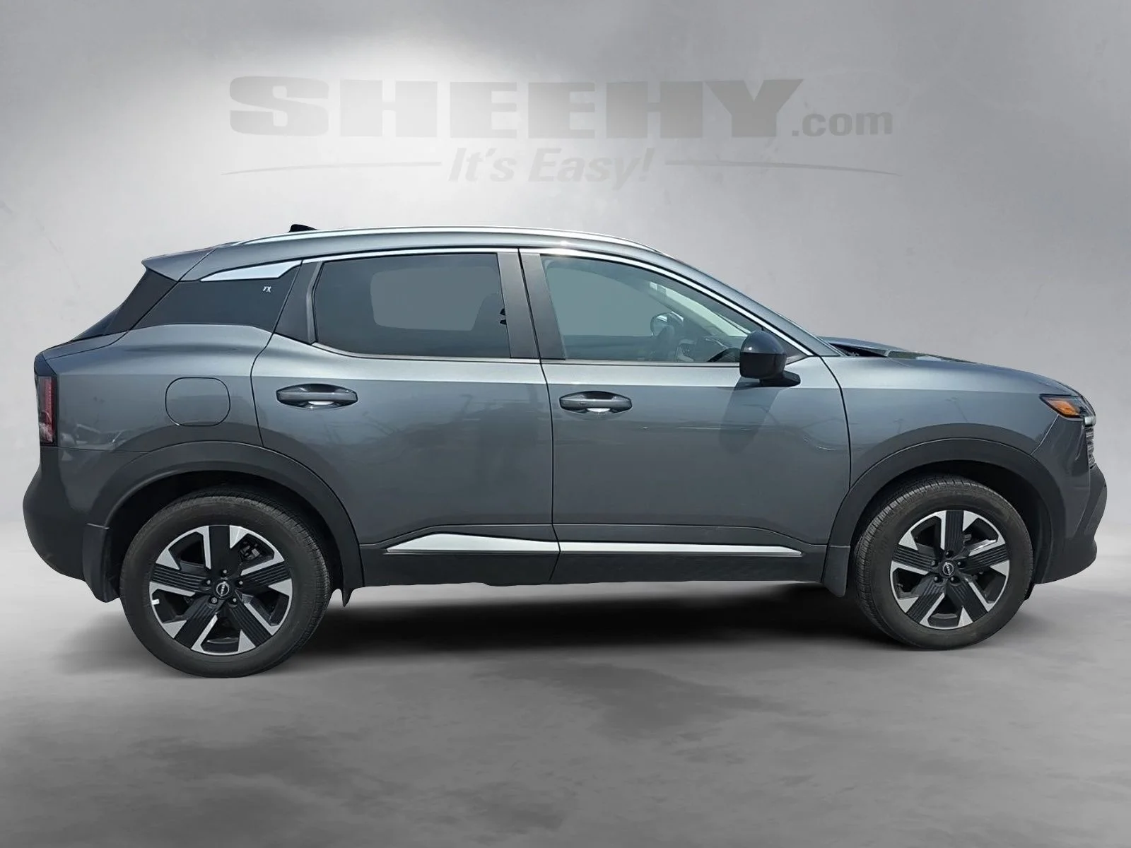 Used 2026 Gray Nissan SV image 9