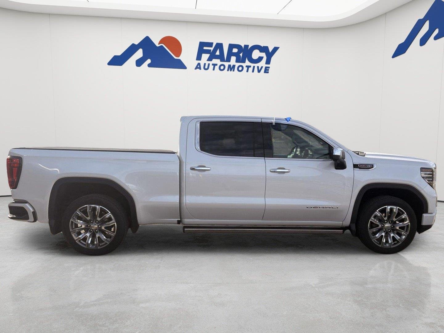 Certified Used 2025 White Frost Tri-Coat GMC Denali image 7