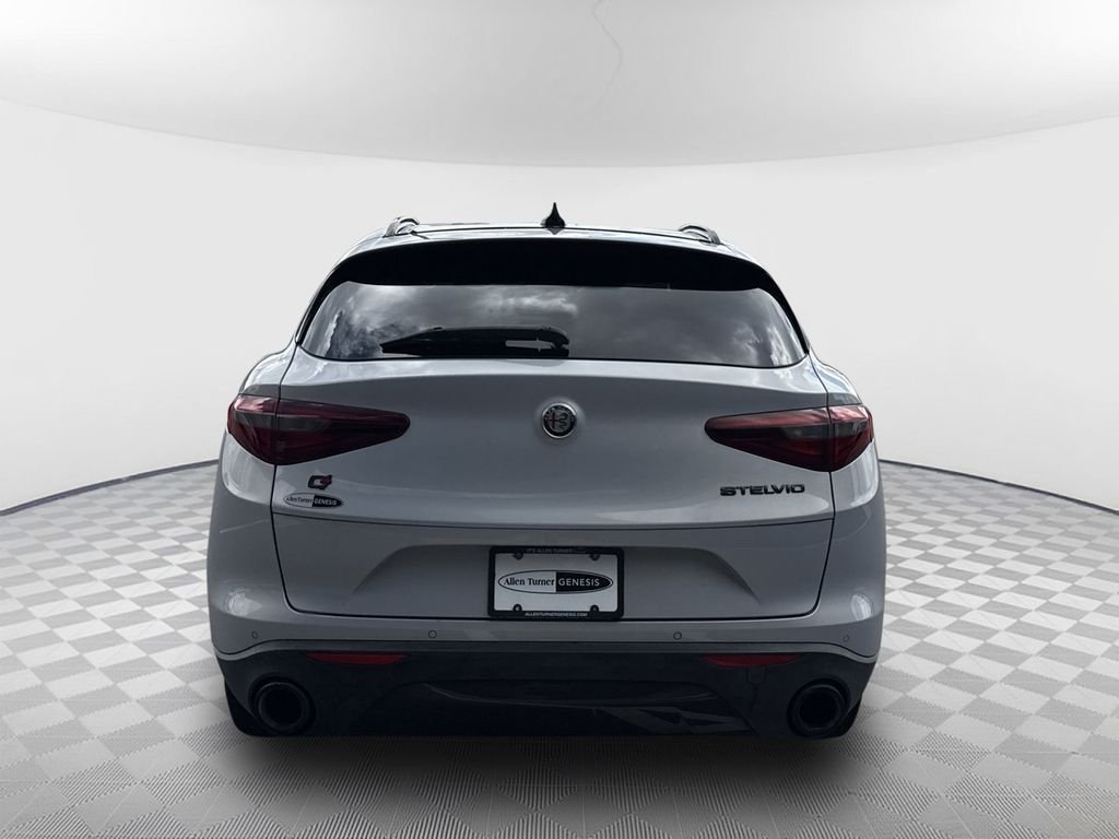 Used 2021 White Alfa Romeo Sprint image 7