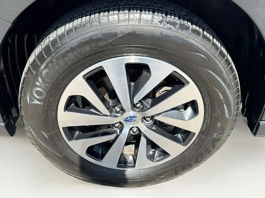 Used 2020 Gray Subaru Premium image 41