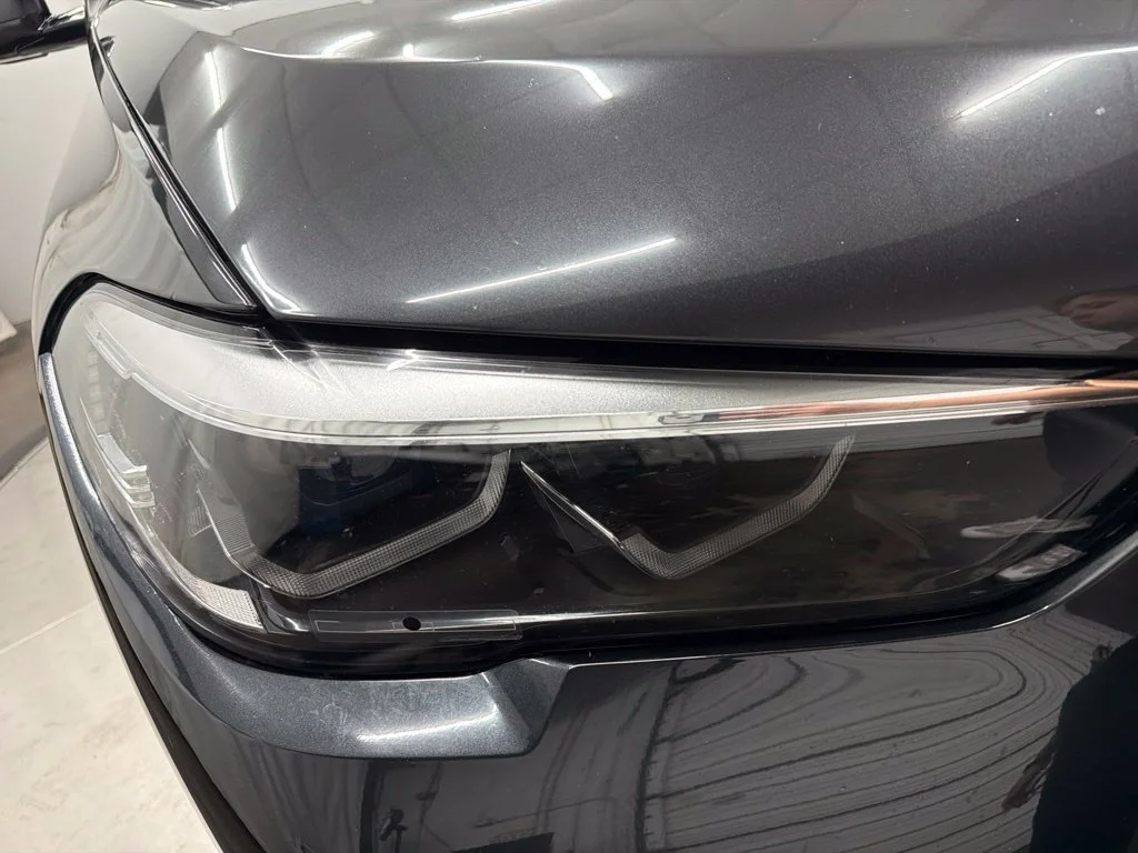 Used 2020 Gray BMW sDrive40i image 9