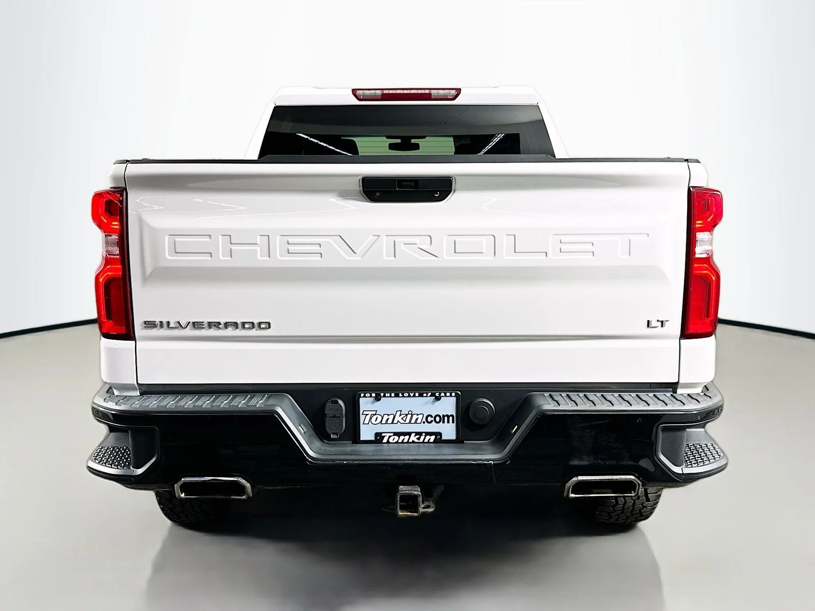 Used 2019 Summit White Chevrolet LT Trail Boss image 7