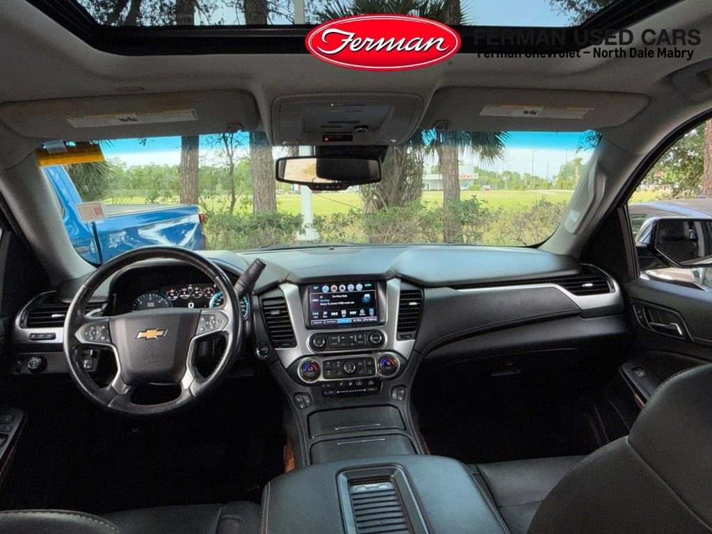 Used 2019 SHADOW GRAY METALLIC Chevrolet Premier image 5