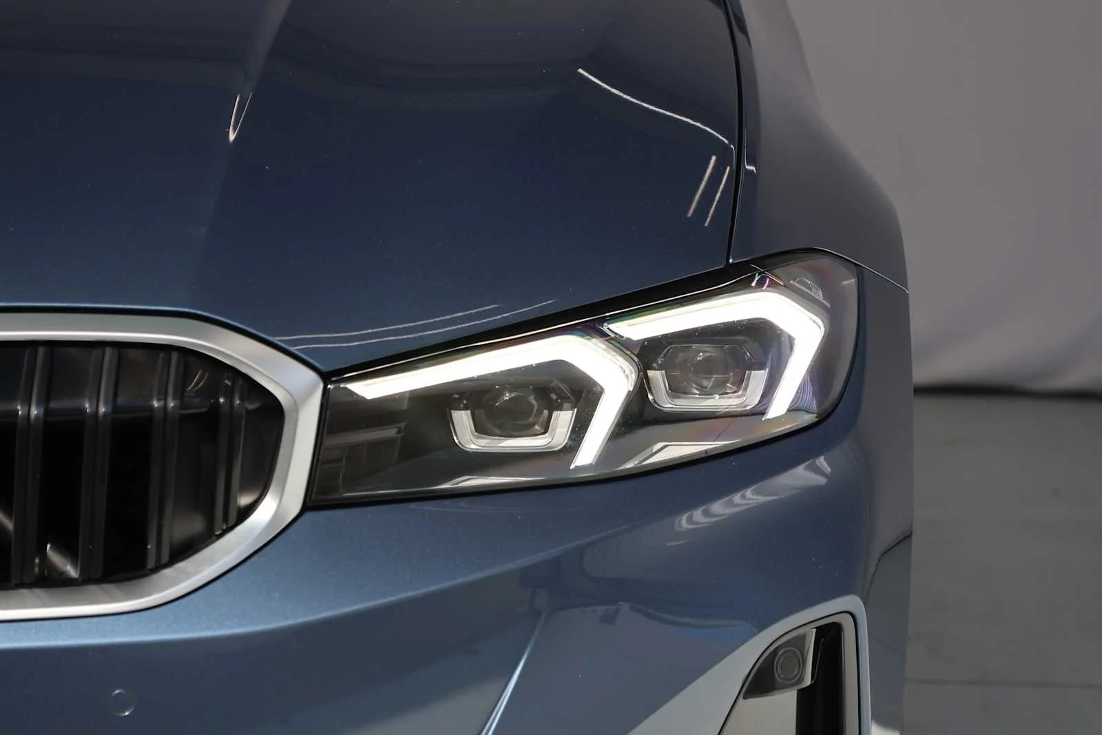 Certified Used 2025 Arctic Race Blue metallic BMW 330i image 4