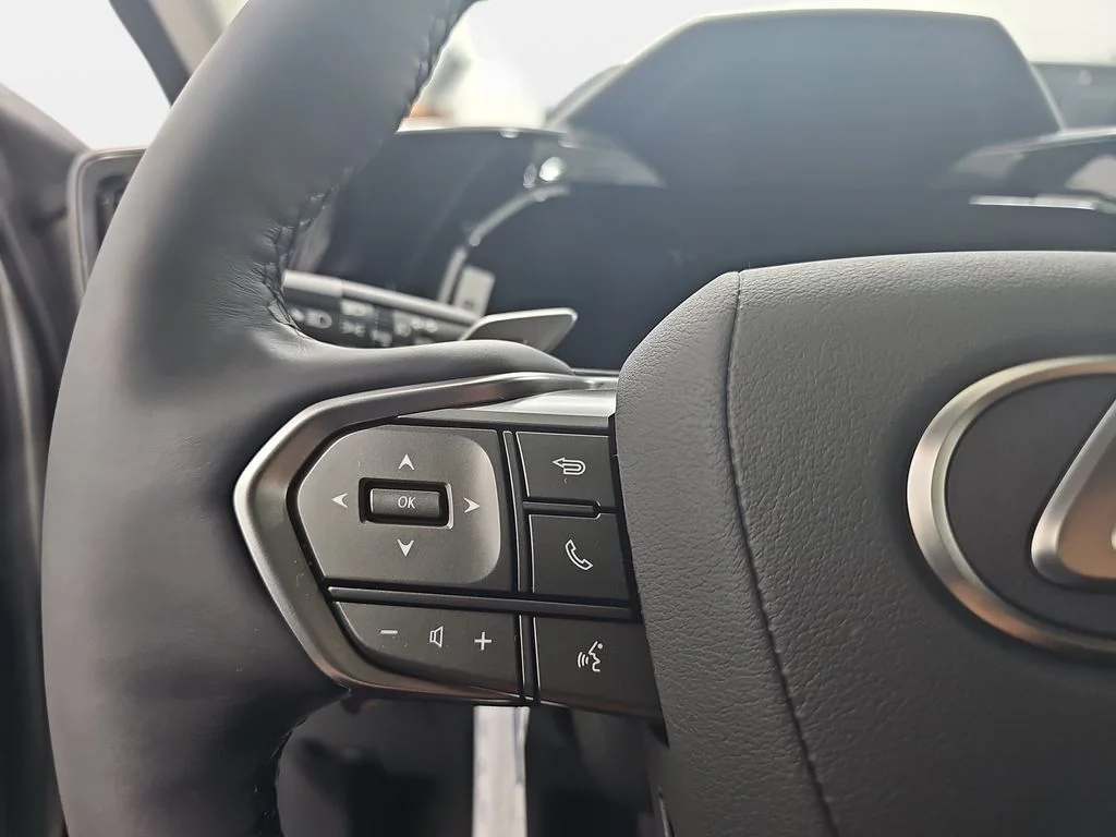 New 2026 Atomic Silver Lexus PREMIUM image 16