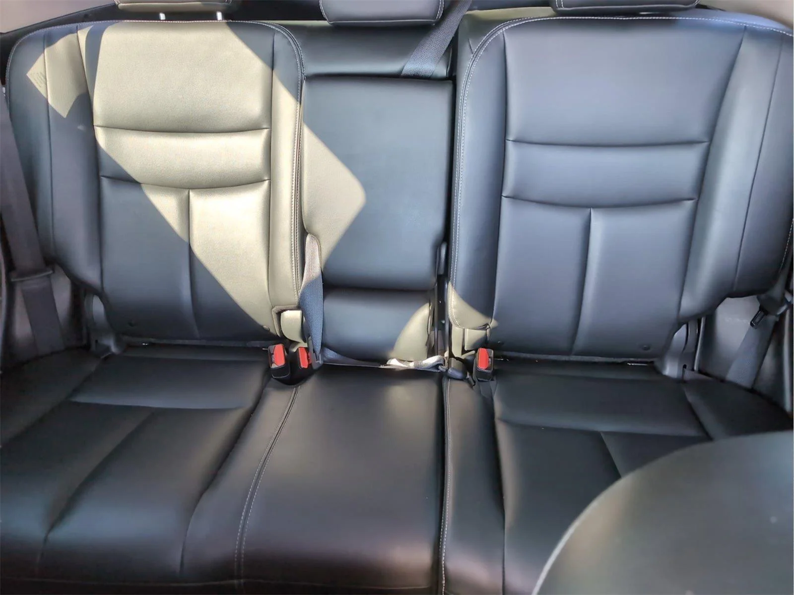 Used 2023 Pearl White Tricoat Nissan SV image 25