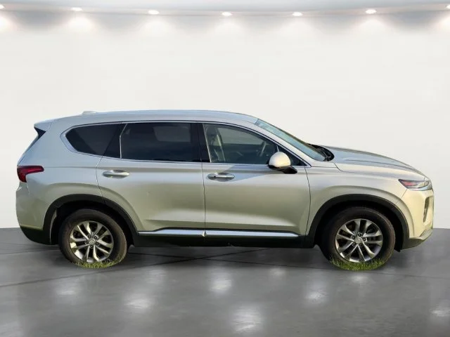 Used 2020 Silver Hyundai SEL image 12