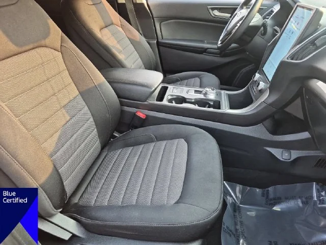 Used 2022 Gray Ford SE image 34
