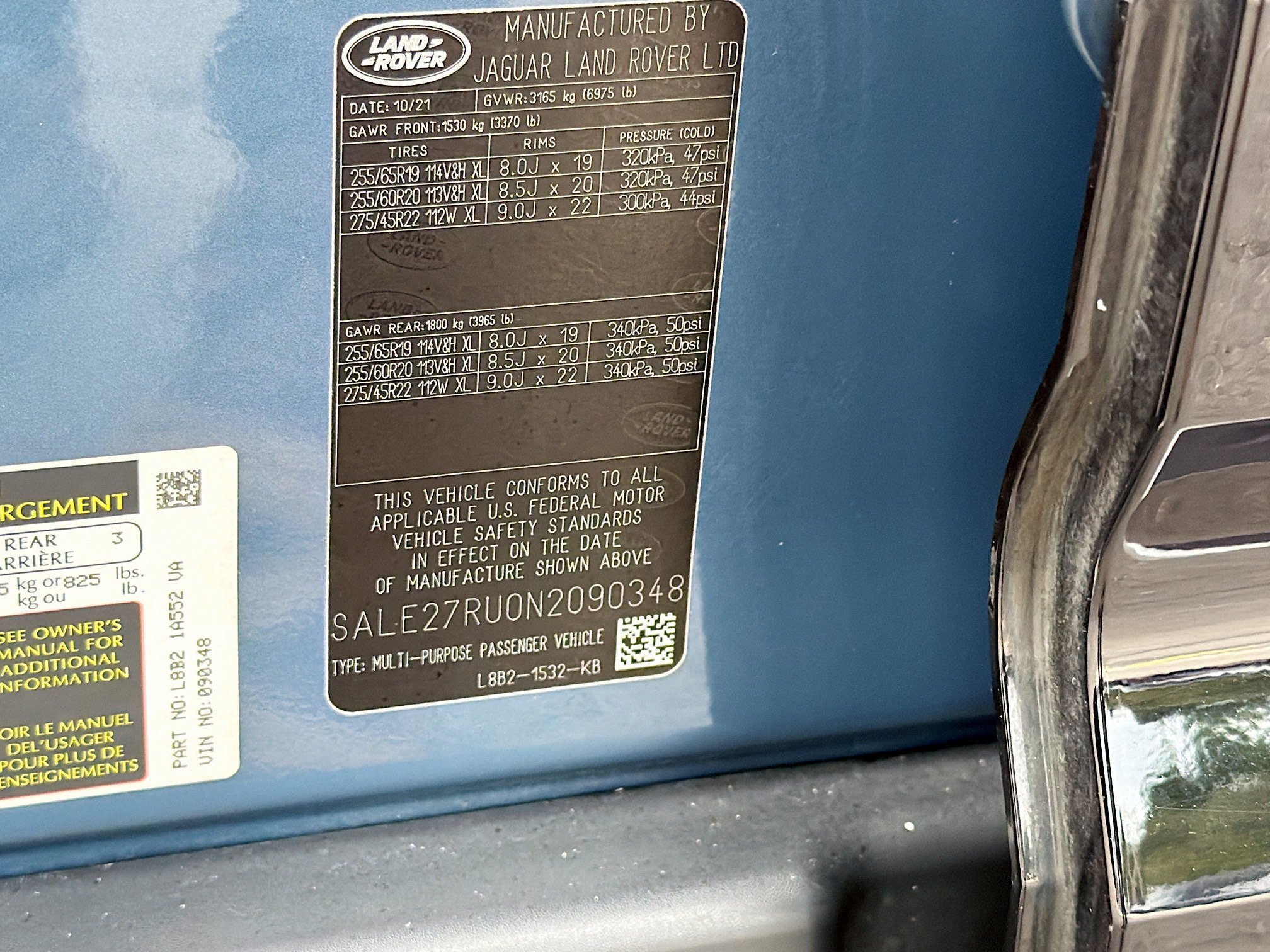 Certified Used 2022 Tasman Blue Metallic Land Rover X-Dynamic SE image 43