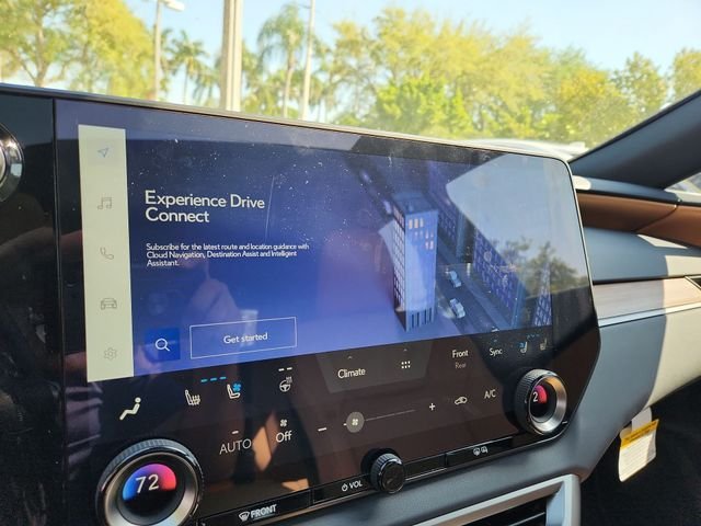 2025 Lexus RX - Photo 18