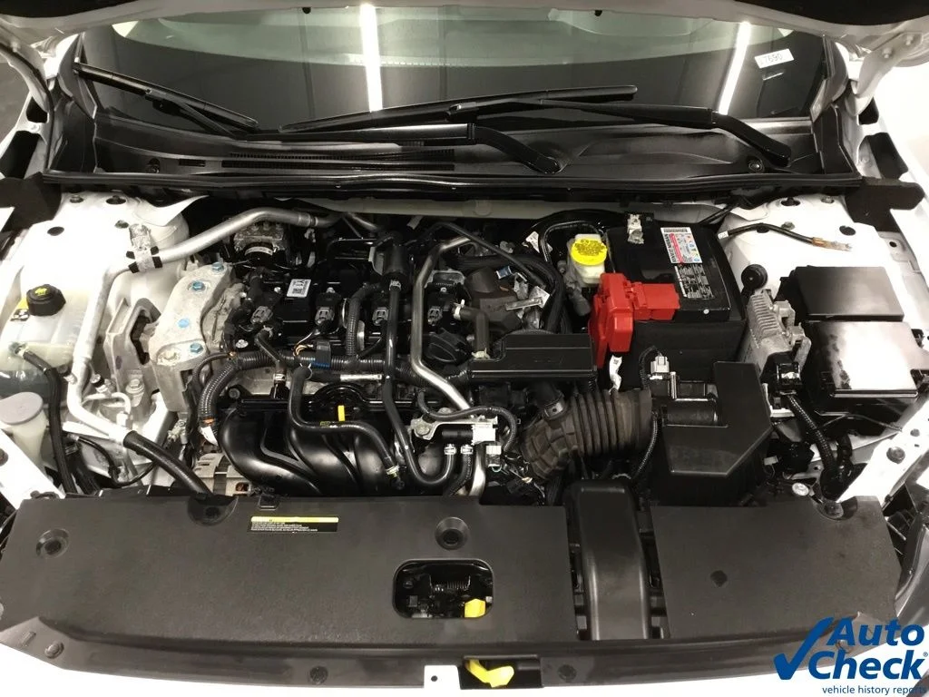 Used 2023 White Nissan SV image 29