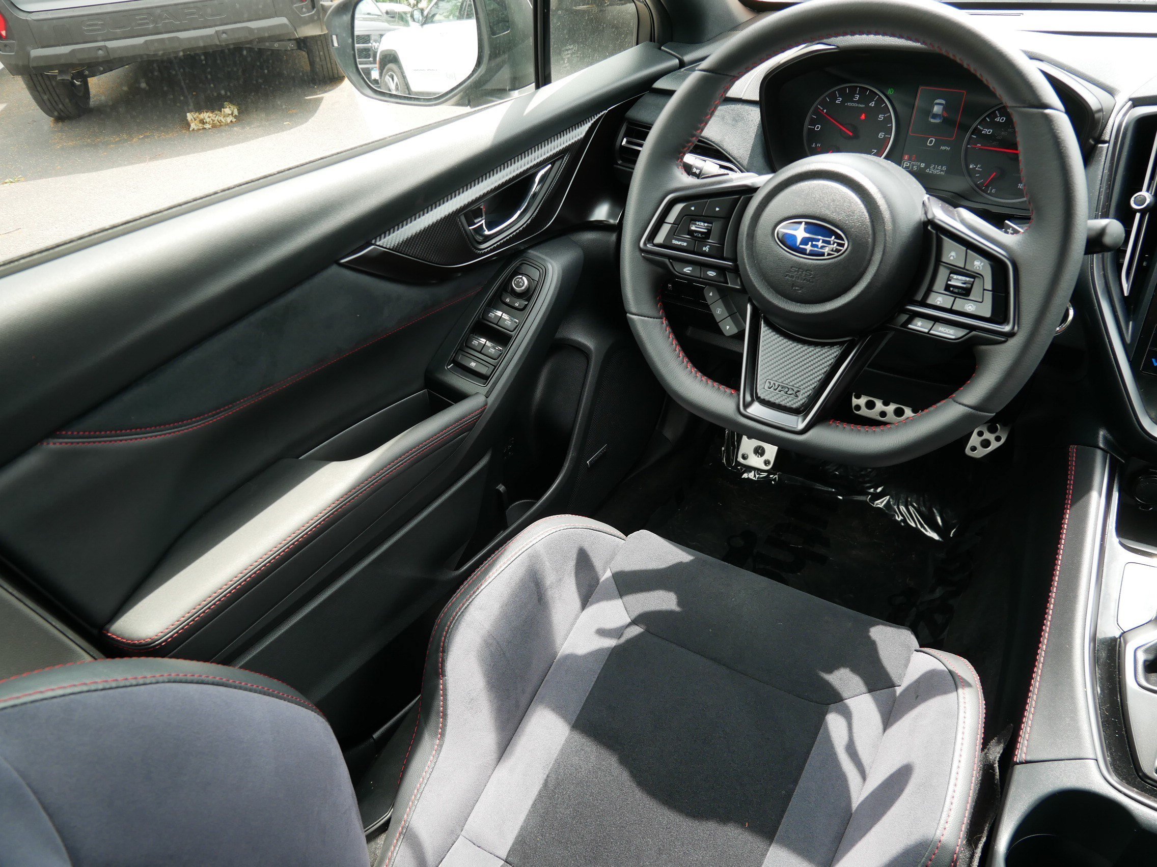Used 2022 Ice Silver Metallic Subaru GT image 9