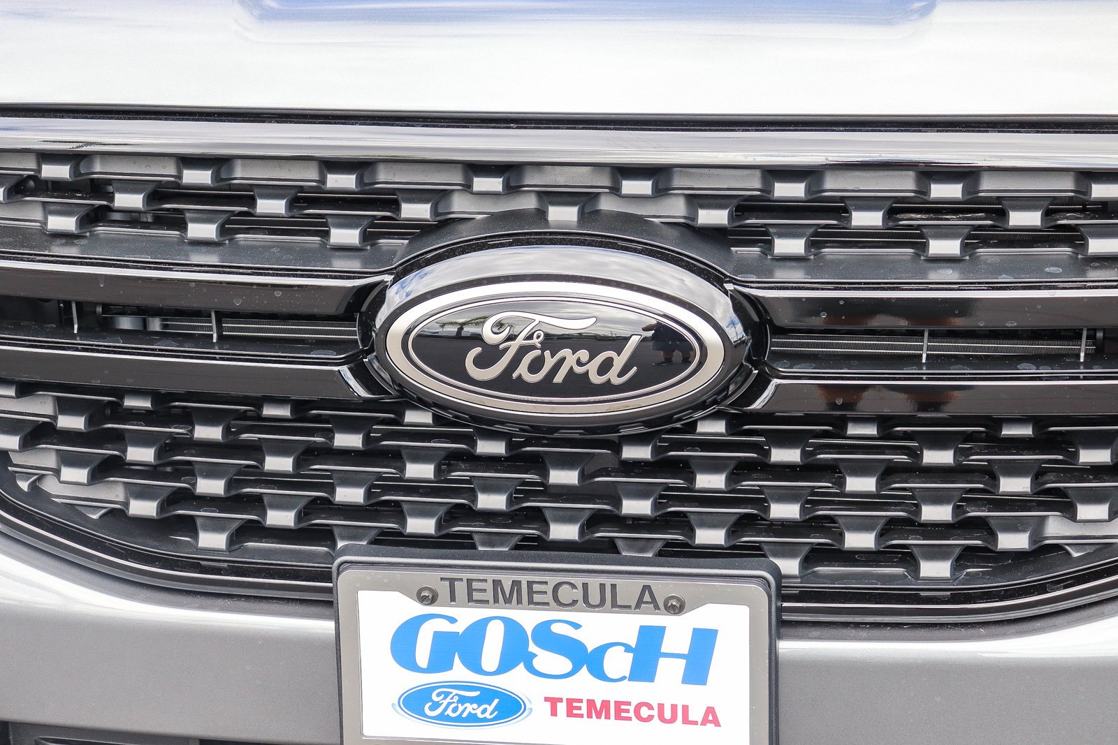 New 2026 Carbonized Gray Metallic Ford XLT image 12