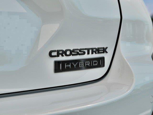 New 2026 CRYSTAL WHITE PEARL Subaru Limited Hybrid image 11