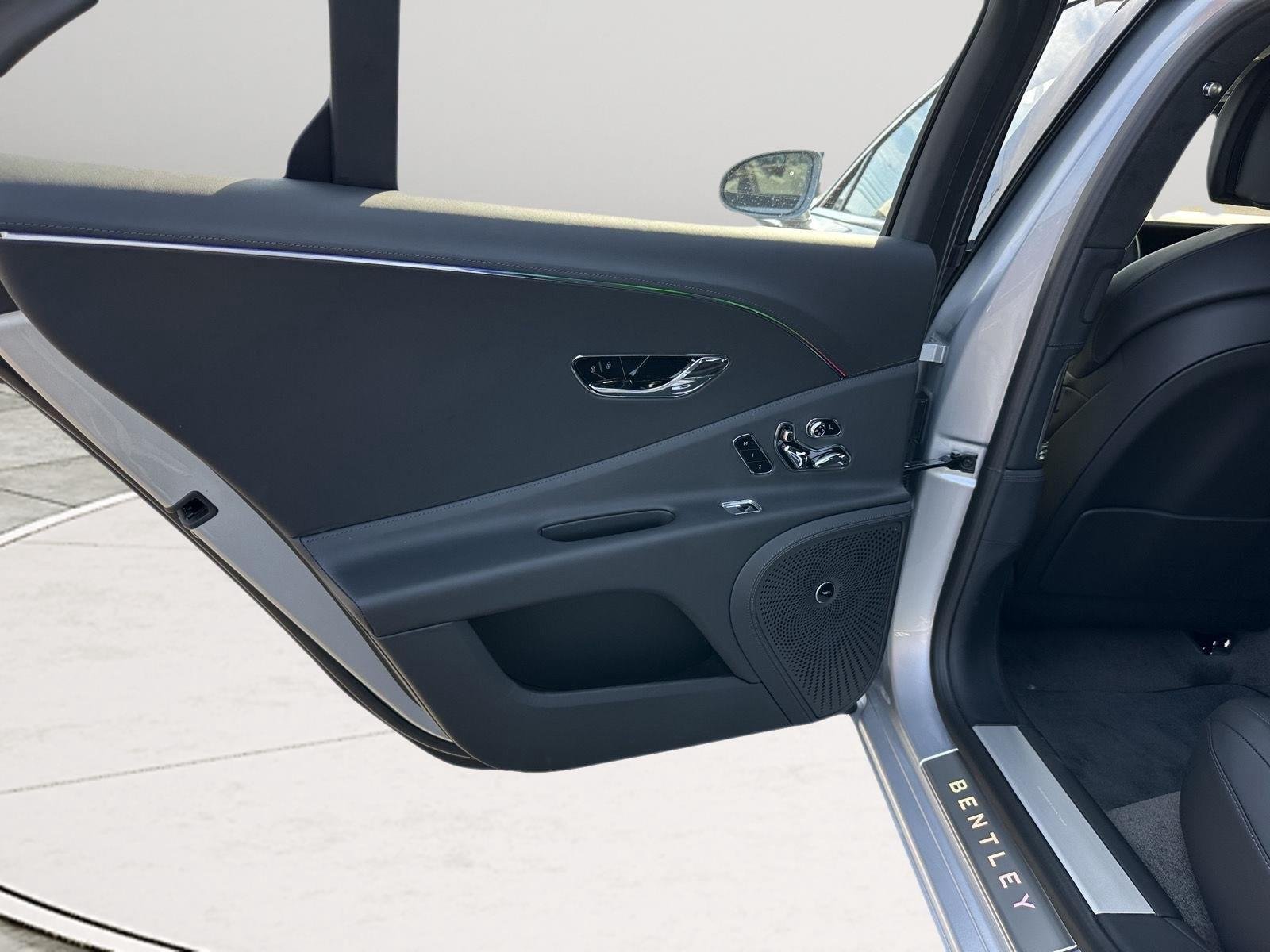2026 Bentley Flying Spur - Photo 66