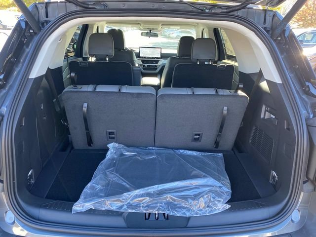 New 2026 Gray Ford Active image 27