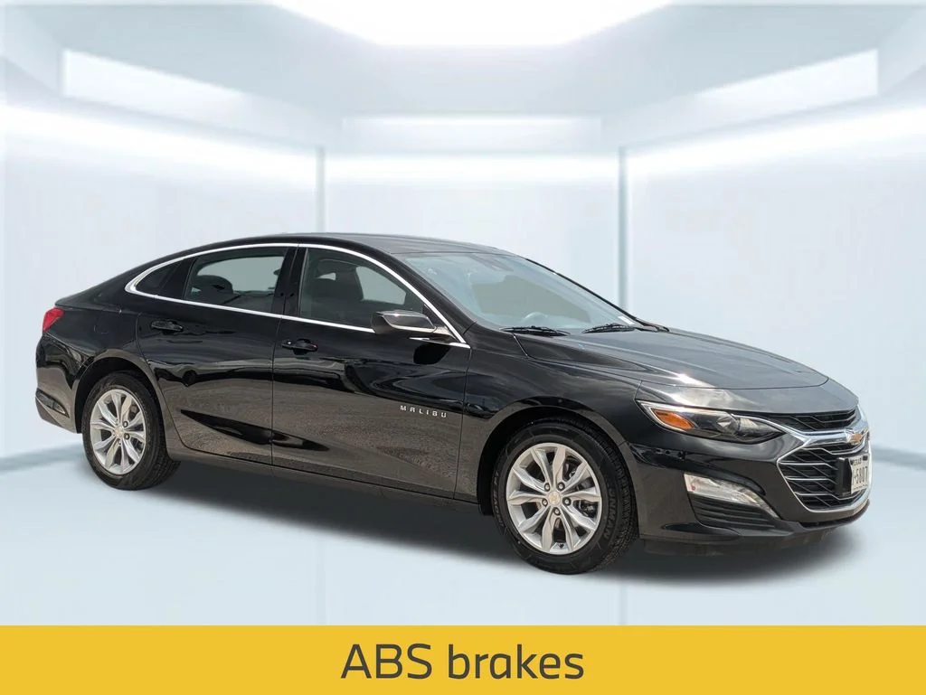 Used 2025 Black Chevrolet LT image 9