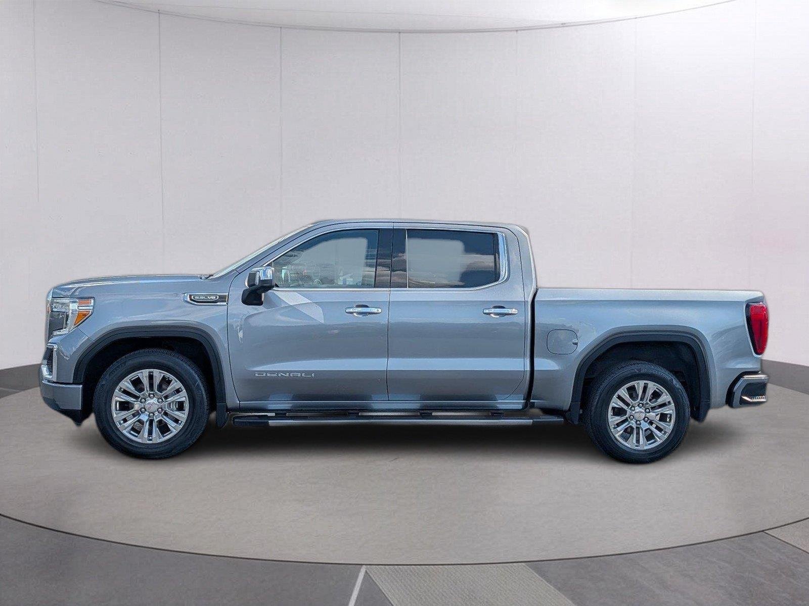 Used 2021 SATIN STEEL METALLIC GMC Denali image 2