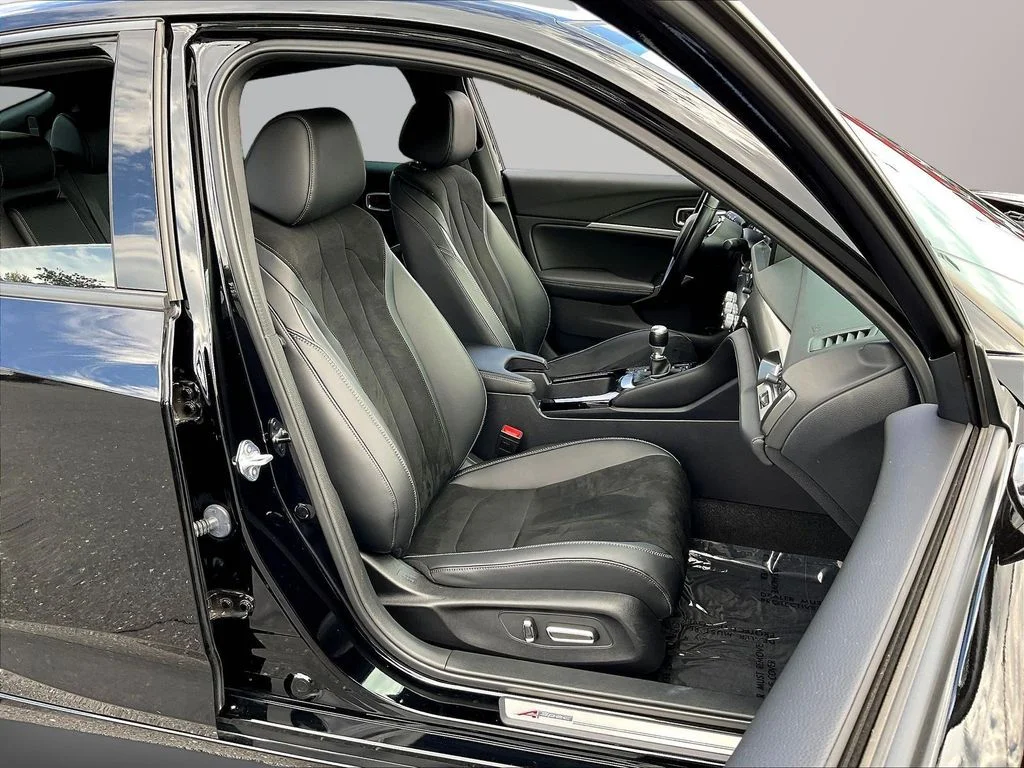 Used 2023 Majestic Black Pearl Acura A-Spec Tech Package image 33