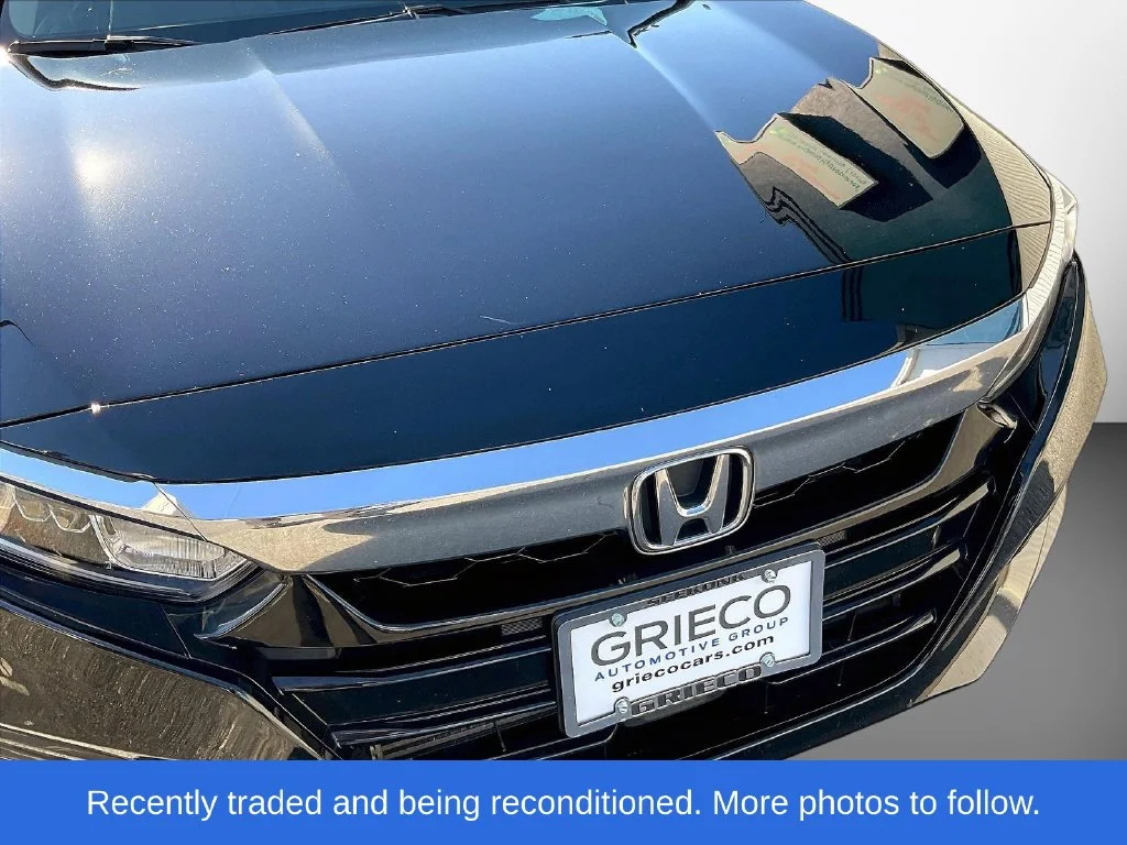 Used 2019 Crystal Black Pearl Honda EX-L image 31