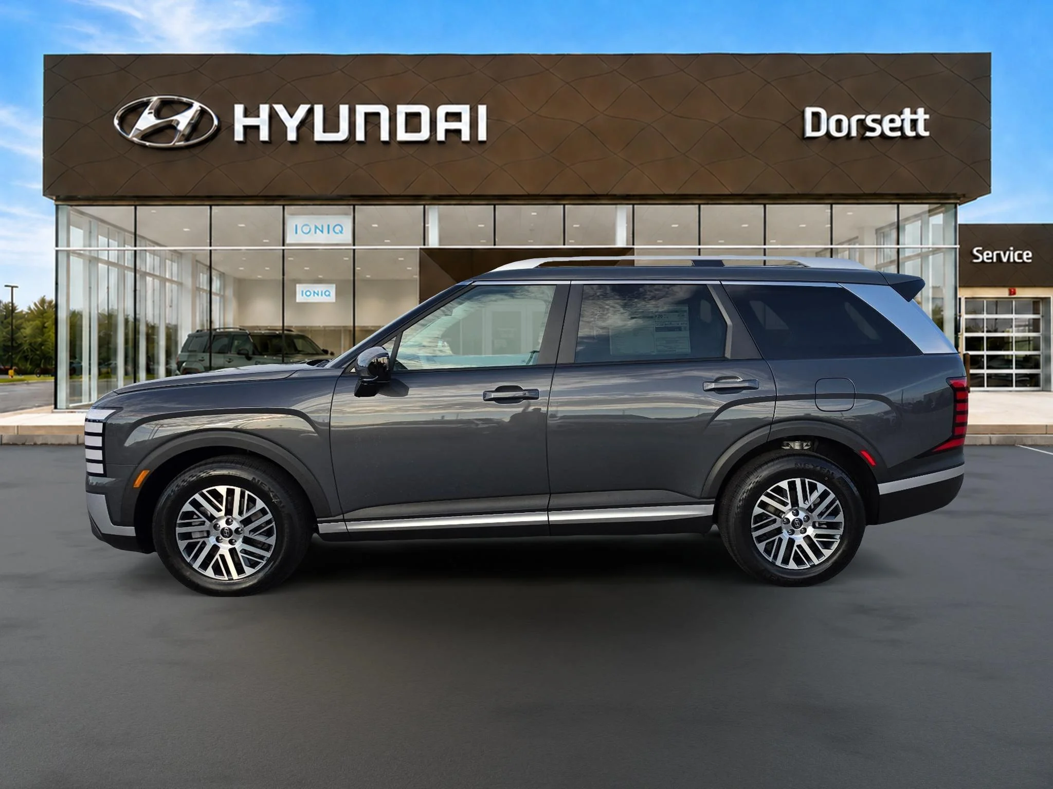 New 2027 Ecotronic Gray Pearl Hyundai SEL 8P image 2