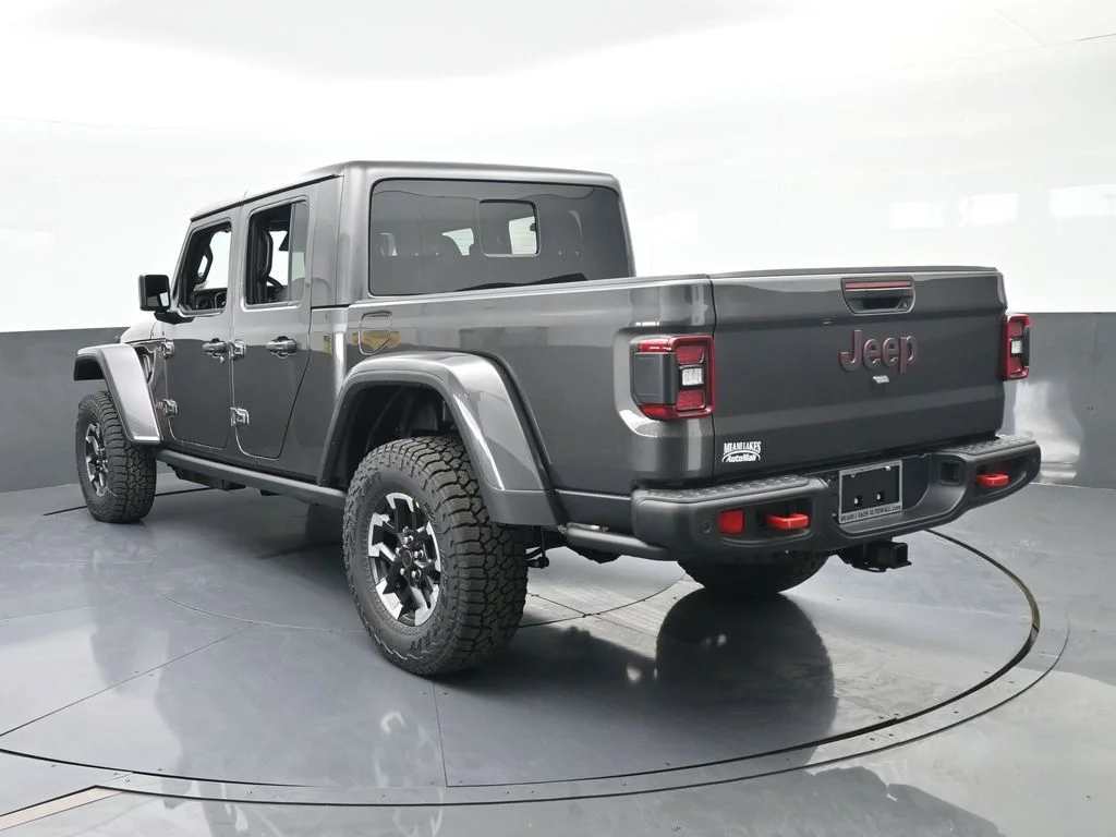 New 2026 Granite Crystal Metallic Clear-Coat Exterior Paint Jeep Rubicon X image 4