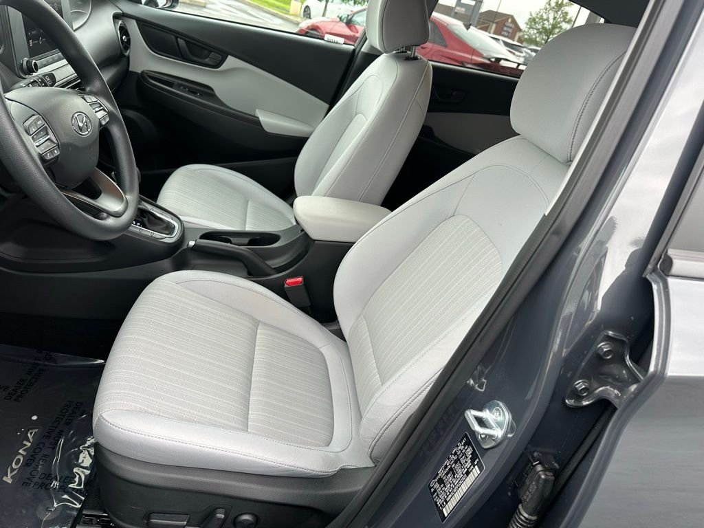 2023 Hyundai Kona SEL - Photo 23
