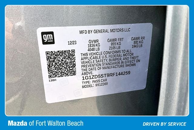 Used 2024 Gray Chevrolet LT image 16