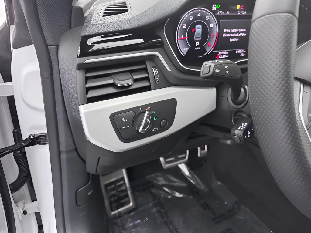 Used 2023 Glacier White Audi 45 S line Premium Plus image 8