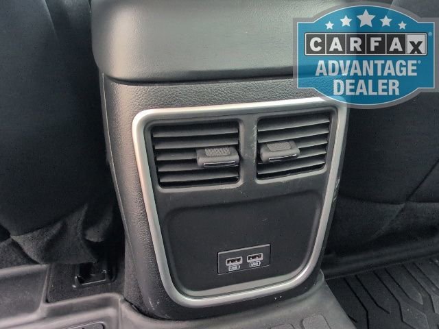 2023 Chrysler 300 Touring - Photo 6
