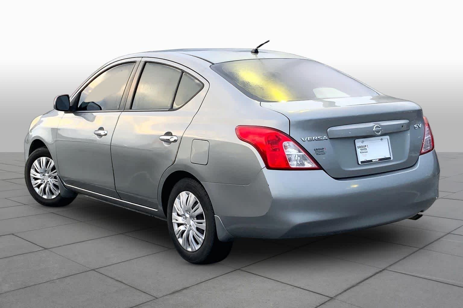 Used 2012 Magnetic Gray Metallic Nissan SV image 11