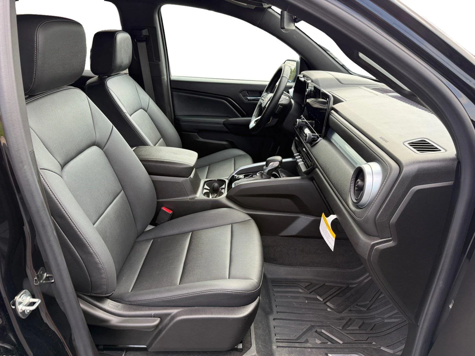 Used 2026 Black Chevrolet 4WD LT image 26