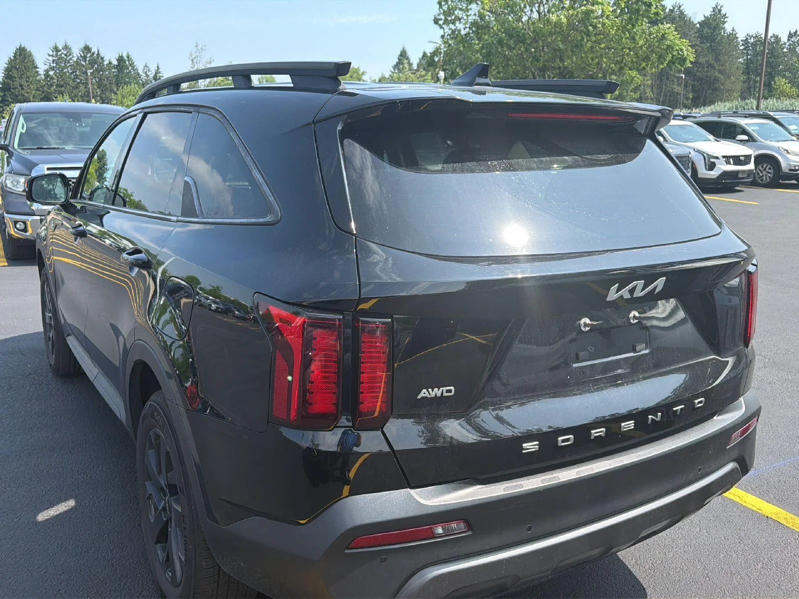 Used 2022 Ebony Black Kia X-Line S image 4