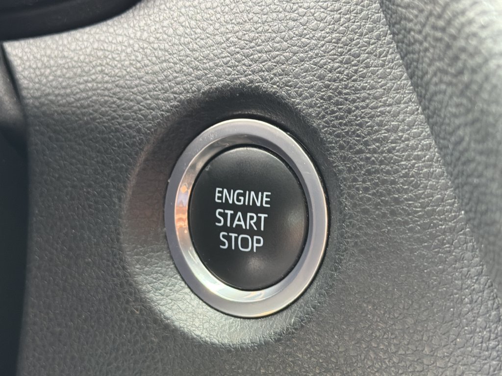 2023 Toyota Corolla SE - Photo 28