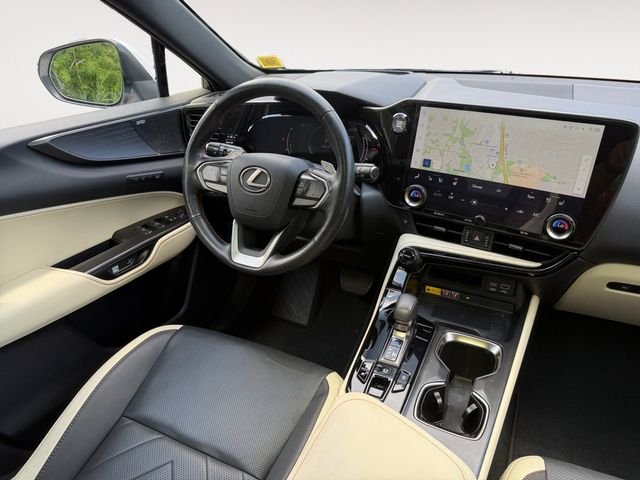 Used 2024 White Lexus 350 Luxury image 16