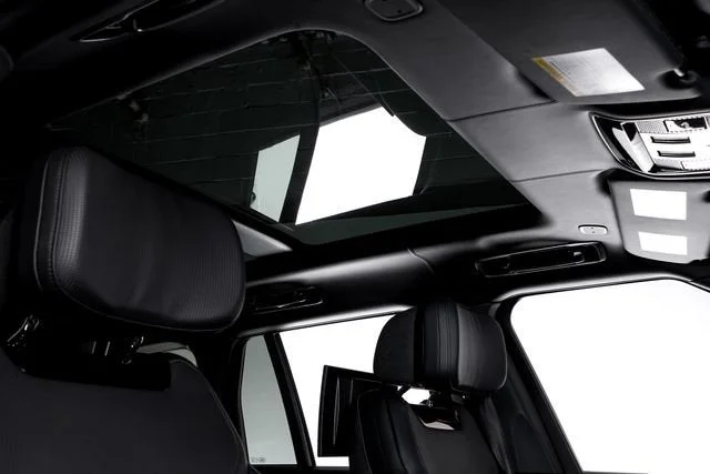 Used 2025 Santorini Black Metallic Land Rover SV image 47