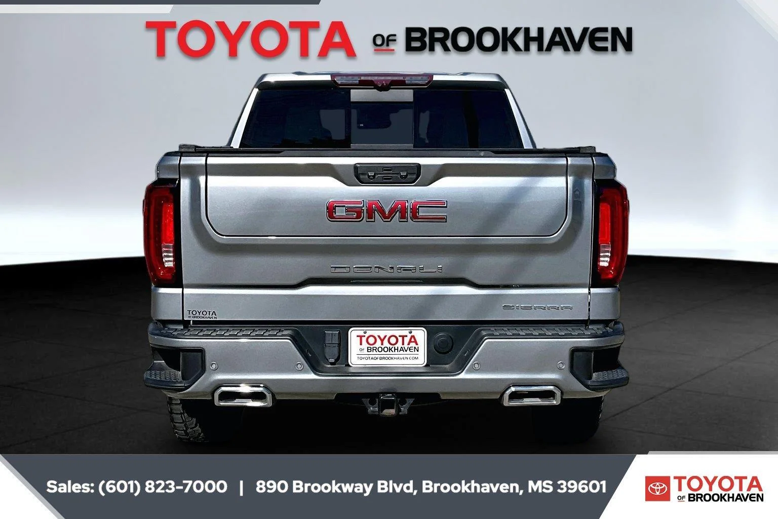 Used 2023 Sterling Metallic GMC Denali image 4