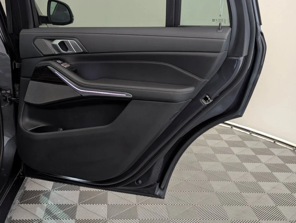 Certified Used 2020 Gray BMW xDrive40i image 56