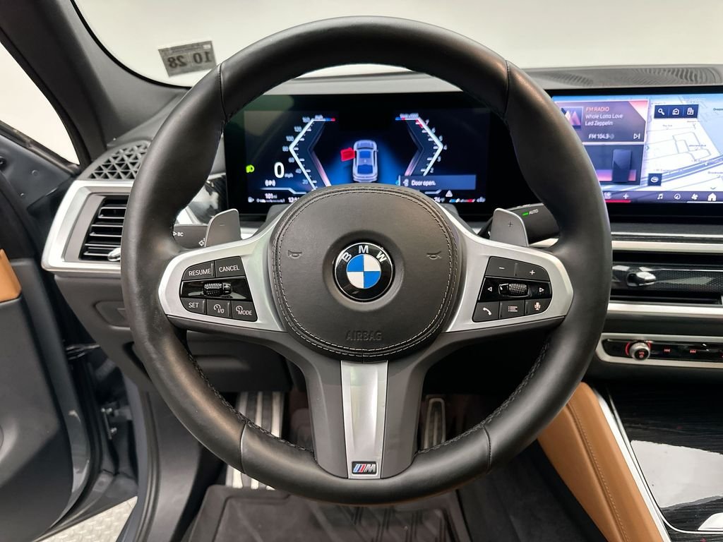 Used 2024 Gray Metallic BMW xDrive40i image 30
