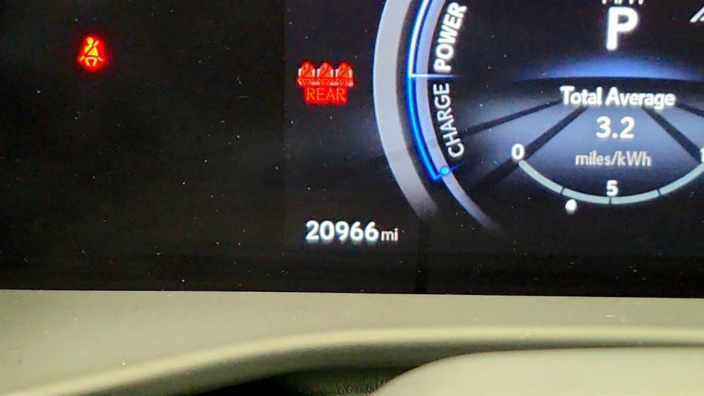 2023 Lexus RZ Luxury - Photo 16