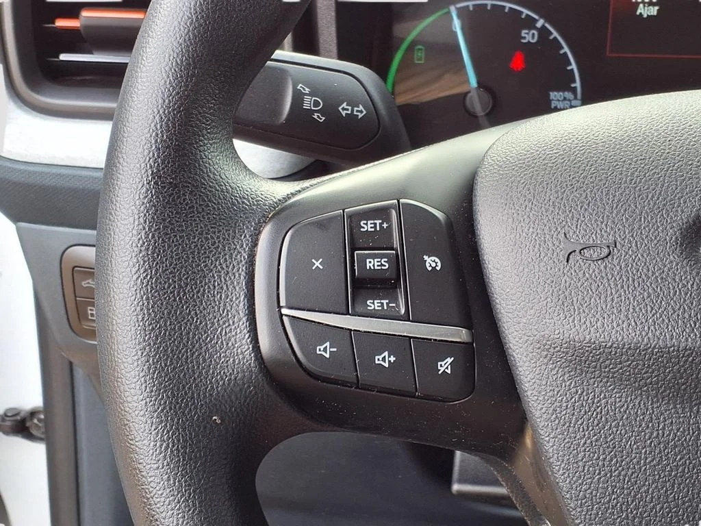 Used 2024 White Ford XLT image 15