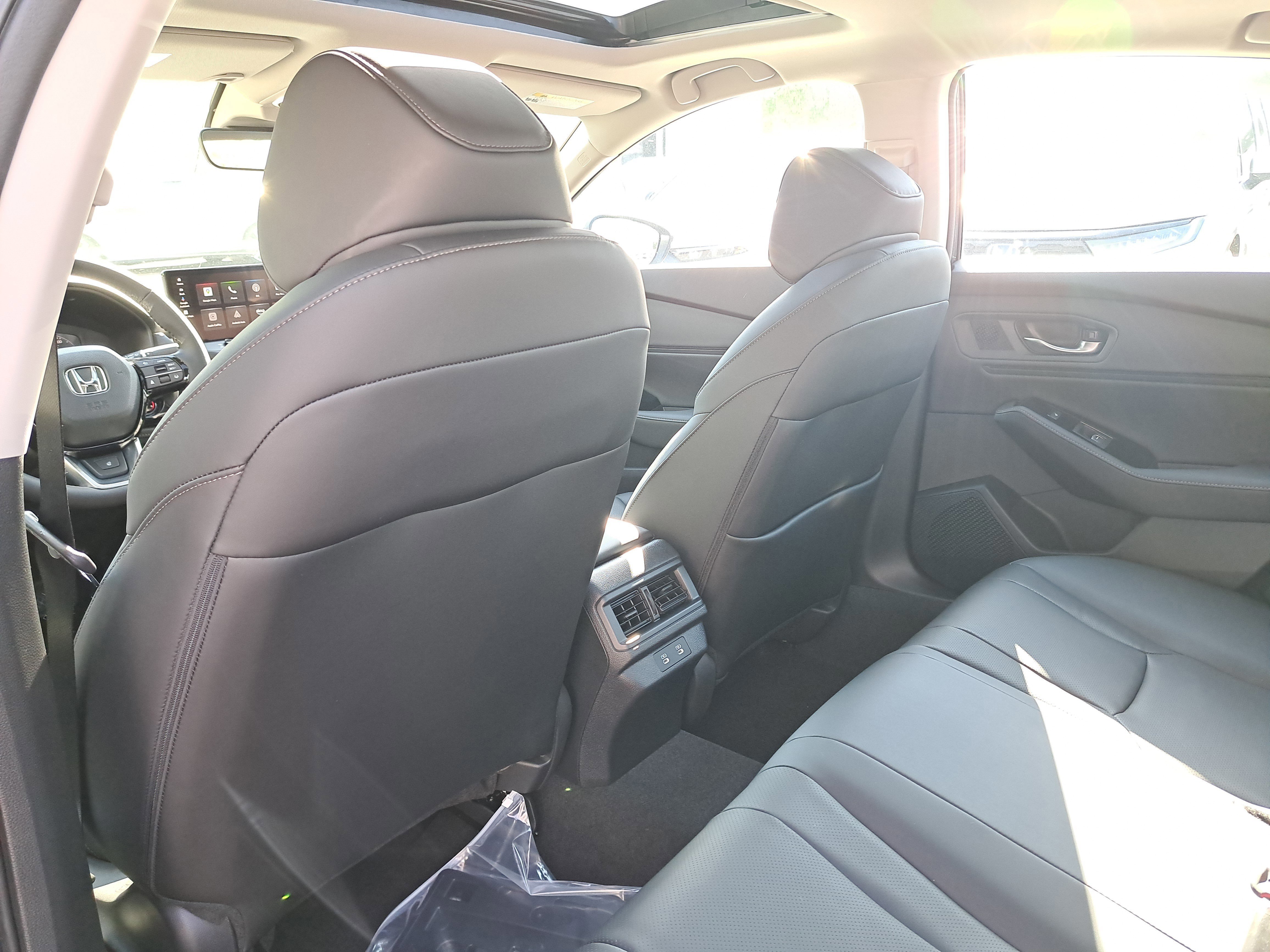 New 2026 Urban Gray Pearl Honda Touring image 10