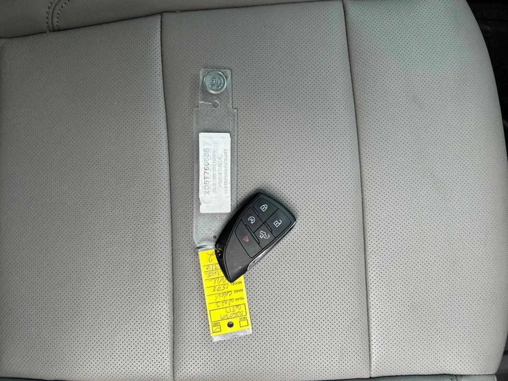 Used 2023 Gray Chevrolet LTZ image 34