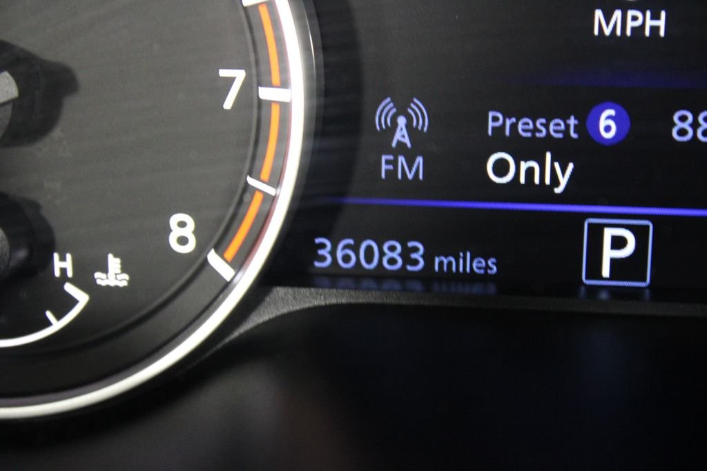 2019 Nissan Altima SR - Photo 26