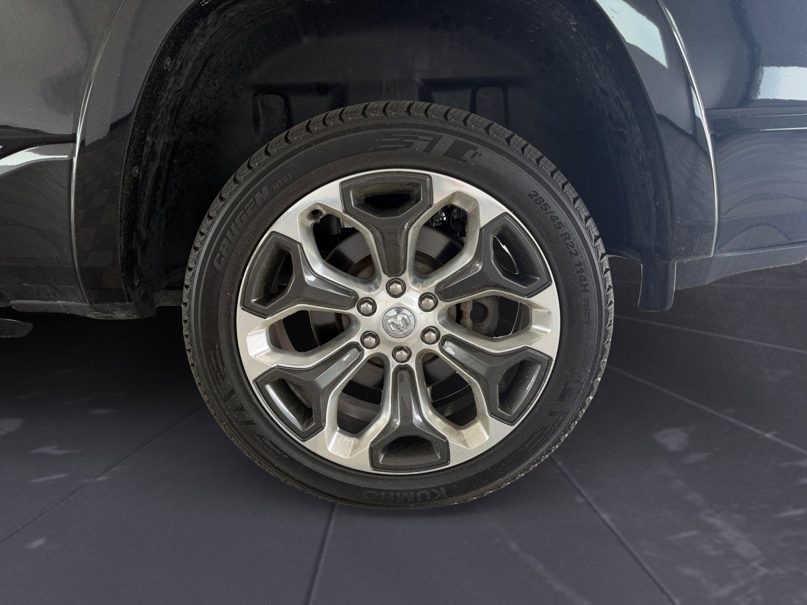 Used 2022 Diamond Black Crystal Pearlcoat Ram Limited image 44